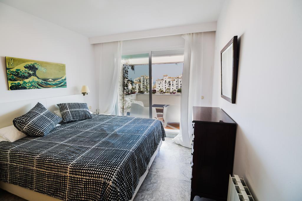 Apartamento Puerto Banus Marbella Bilik gambar