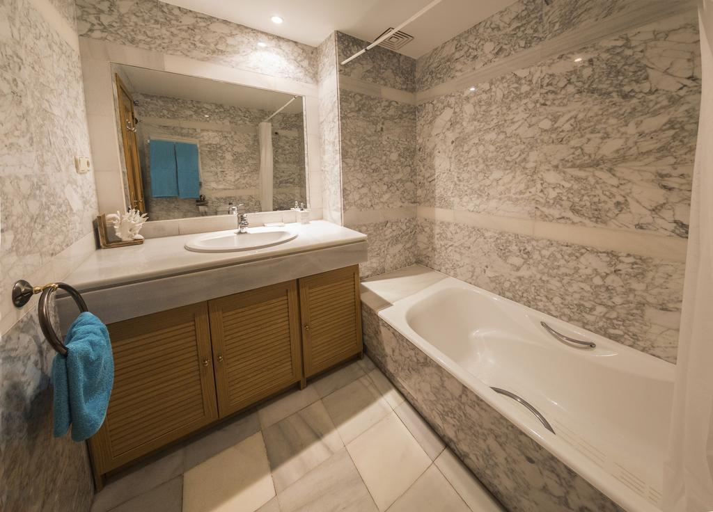 Apartamento Puerto Banus Marbella Bilik gambar