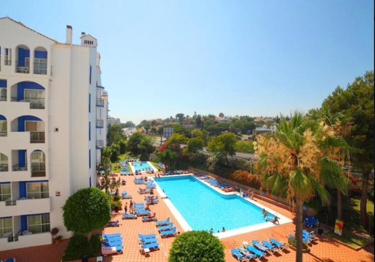 Apartamento Puerto Banus Marbella Luaran gambar